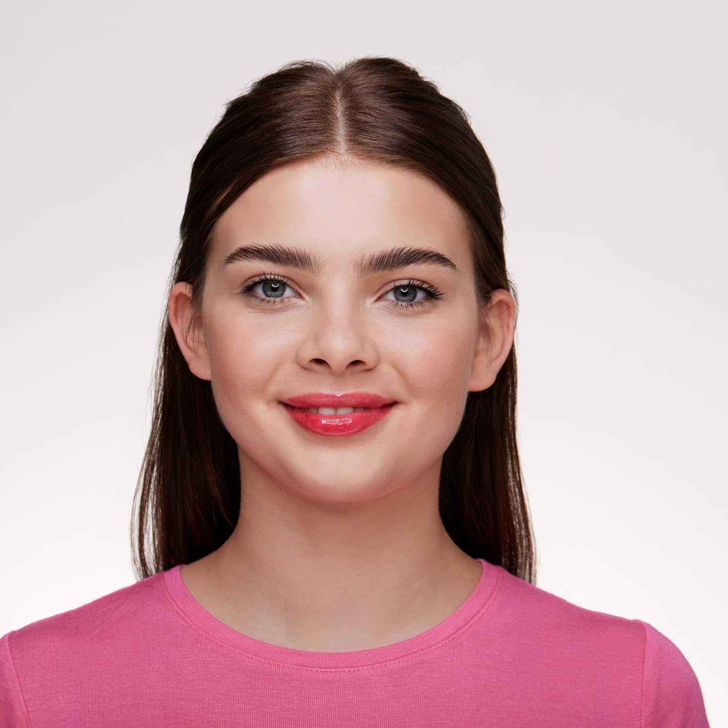 Brillo Labial Essence Volumen Extremo con extracto de Chili, Acido Hyaluronico y Vitamina E ESSENCE Cosmeticos-skincare