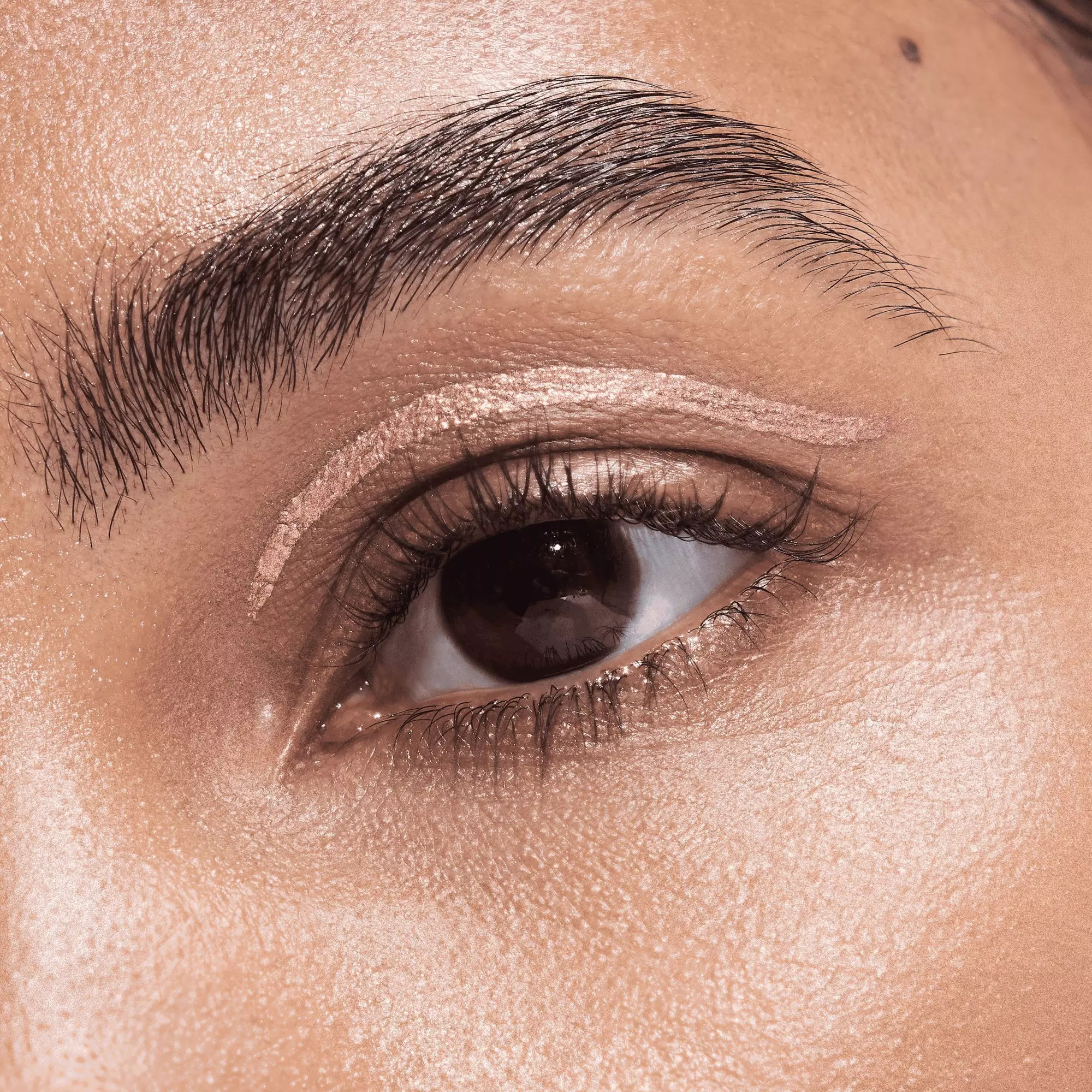 Delineador de ojos metálico de Buscando a Dory de Disney Pixar - 020 - Seashell Sparkle CATRICE Cosmeticos-skincare